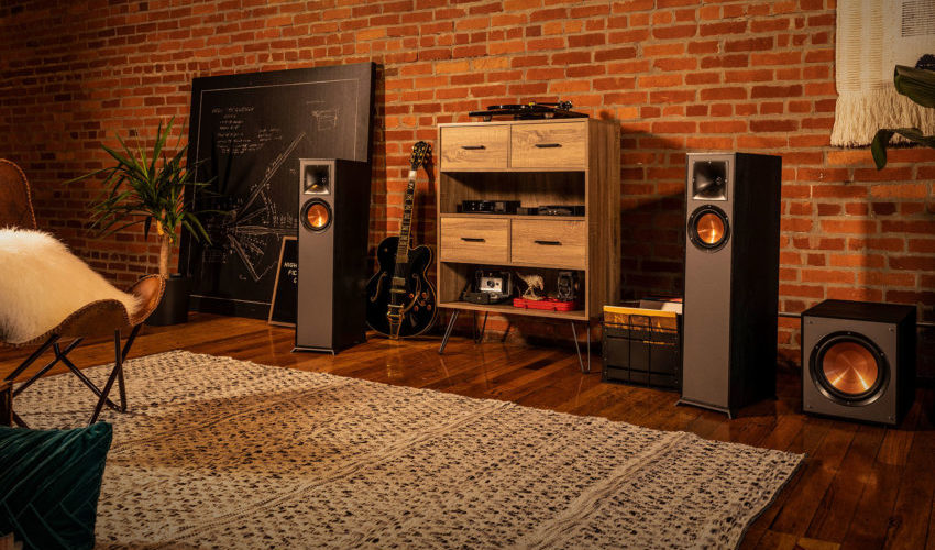 Bluetooth Floor Standing Speakers – 2020 Ultimate Guide