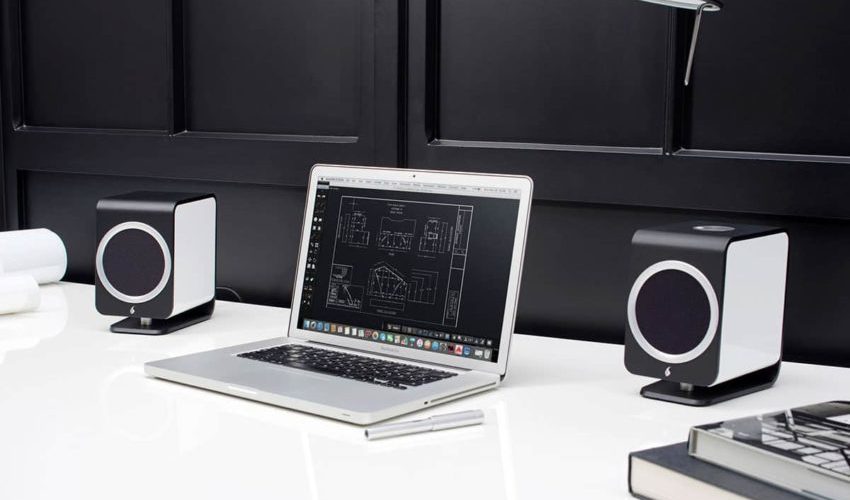 Four Factors To Consider When Picking Pc Speakers – 2020 Guide