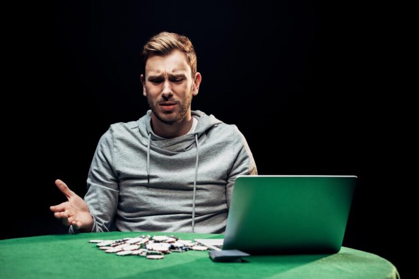 4 Tips For Disputing A Charge From An Online Casino - liars liars liars