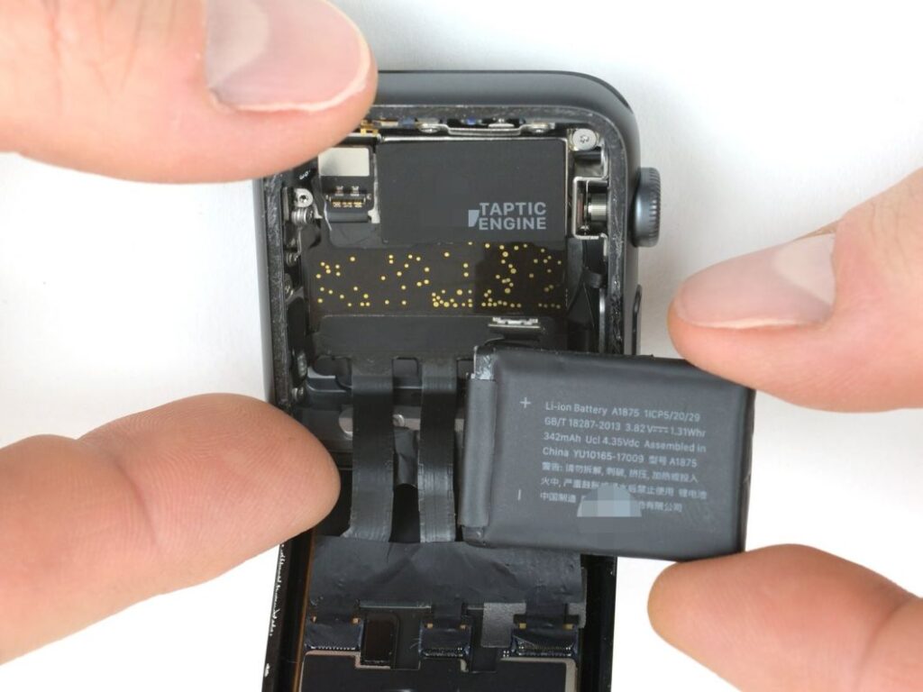 How to change best sale an apple watch battery